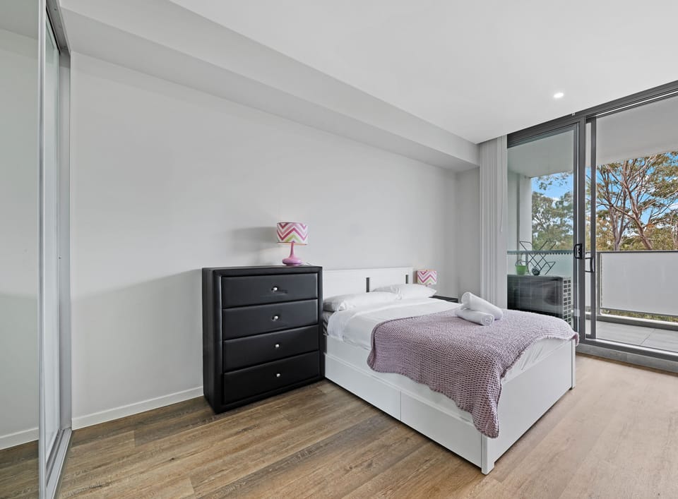Apartment, 2 Bedrooms (NWE031-A) | 2 bedrooms, WiFi (free), individually decorated, individually furnished