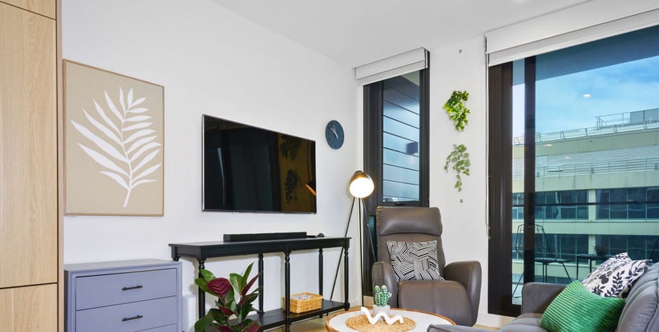 Apartment, 1 Bedroom (VMP010-706) | Living area