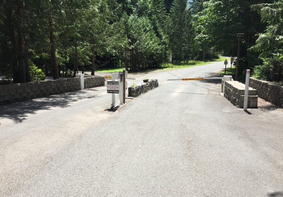 Cabin, 3 Bedrooms, Balcony | Miscellaneous