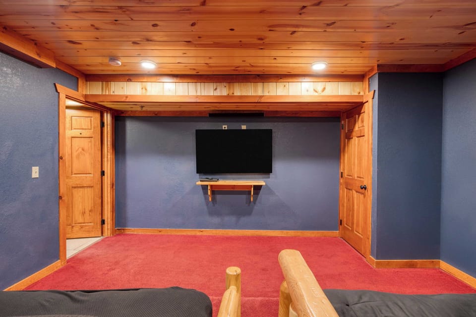 House (Multiple Bedrooms) | Interior