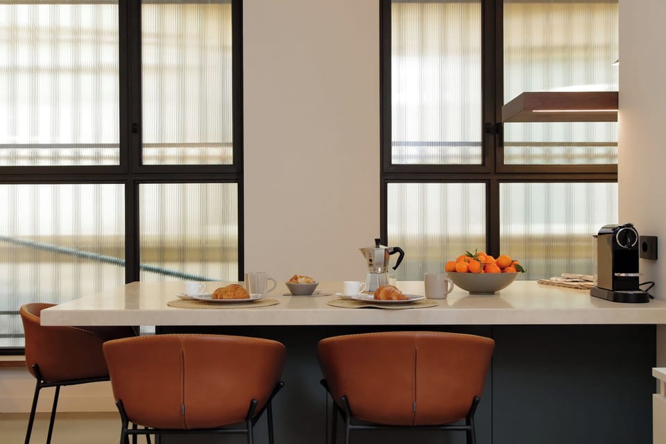 Apartment (2 Bedrooms) | Dining room