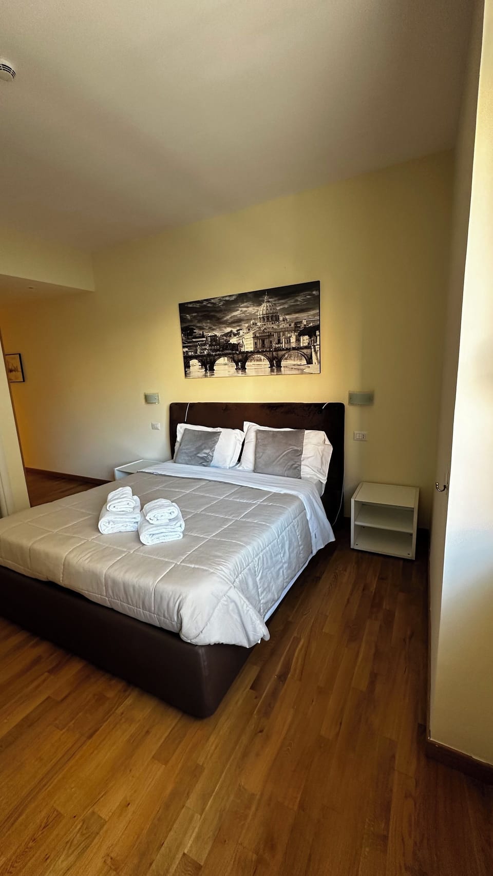 Basic Double or Twin Room, Non Smoking | WiFi (free)