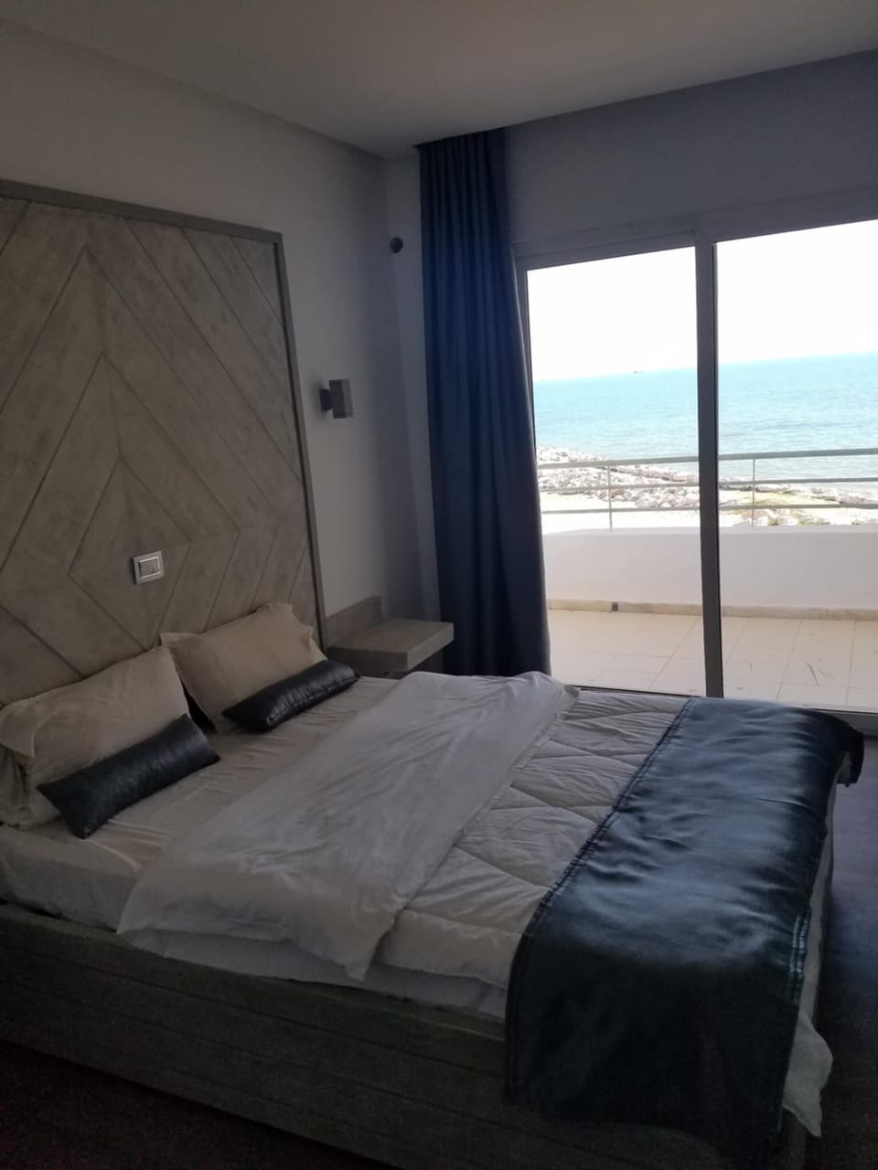 Double Room, Balcony, Sea View | In-room safe, WiFi