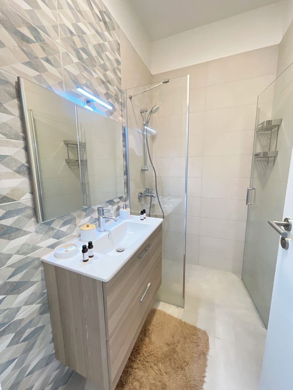 Luxury Chalet, Sea View | Bathroom