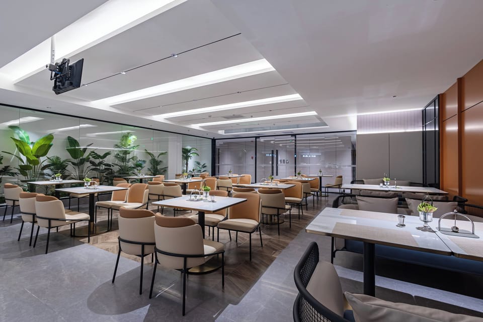 Free daily self-serve breakfast