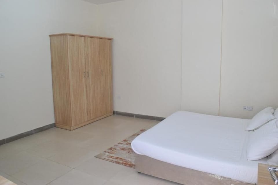 Basic Apartment | 2 bedrooms, iron/ironing board (on request), WiFi (free), bed sheets