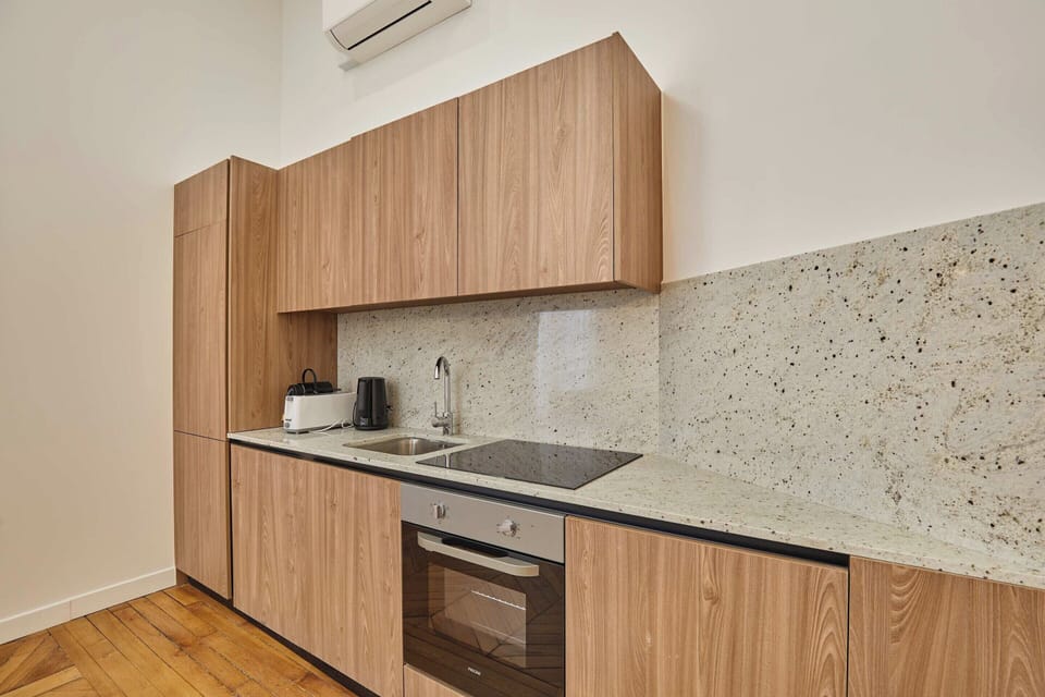 Apartment | Private kitchen | Cookware/dishes/utensils