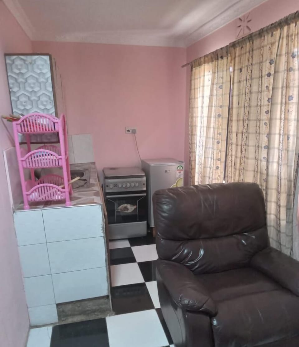 Family Double Room | Living area
