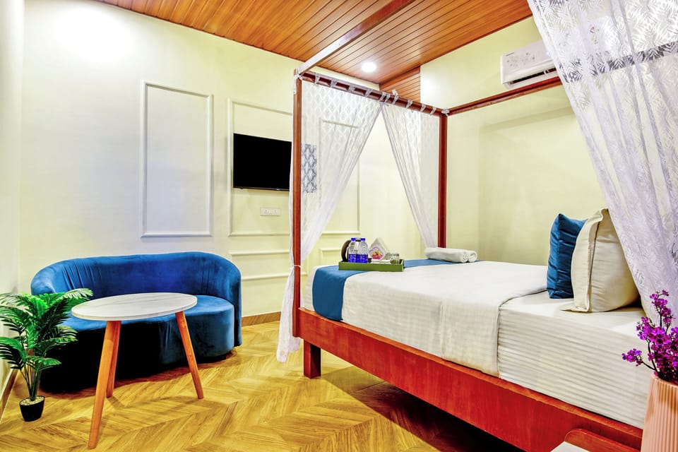 Luxury Suite | Laptop workspace, free WiFi