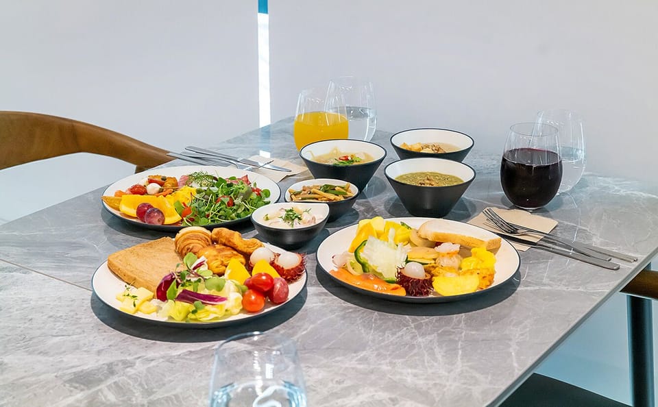 Breakfast buffet