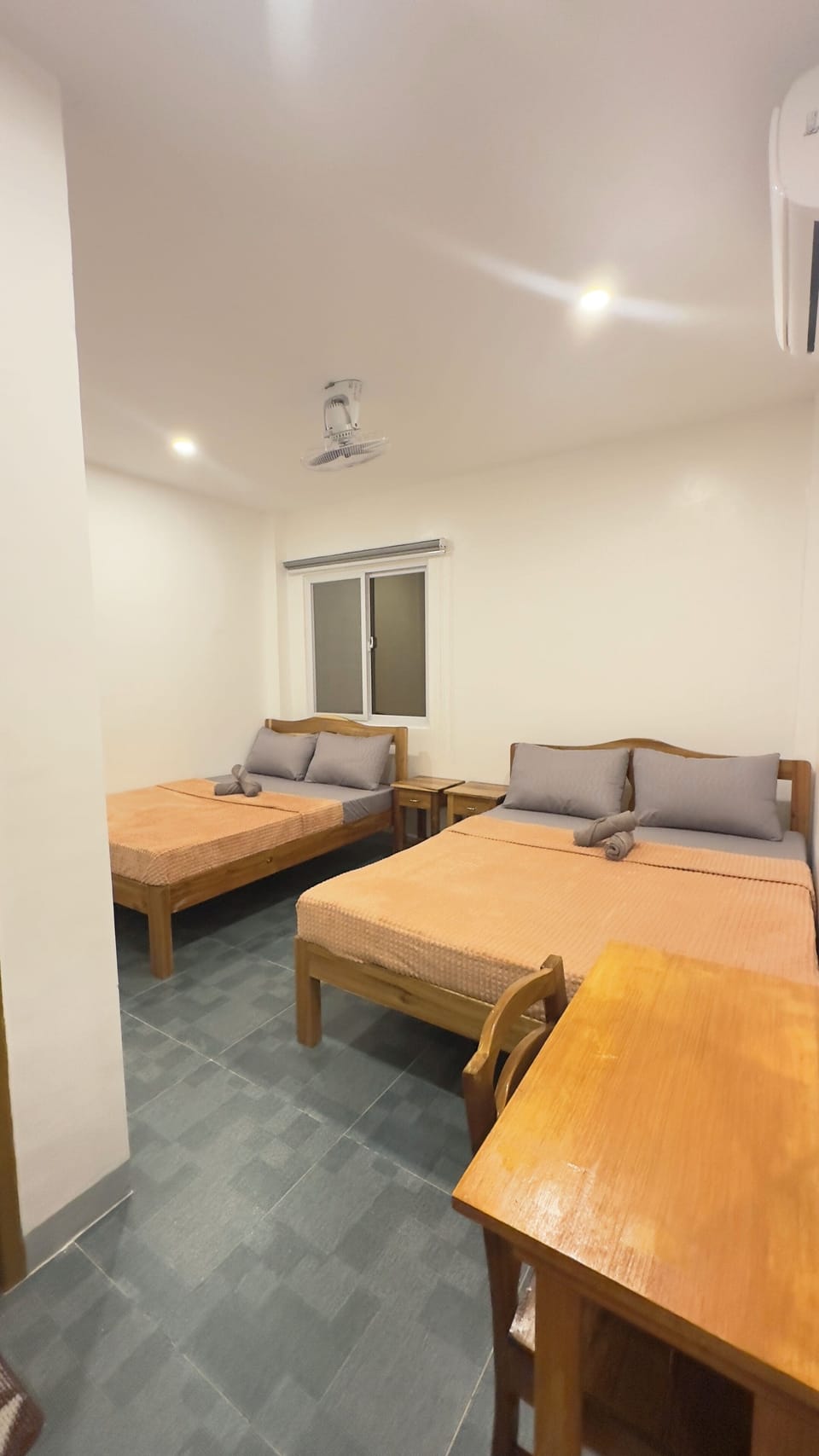 Comfort Room, Non Smoking, Balcony | Desk, iron/ironing board (on request), WiFi (free)