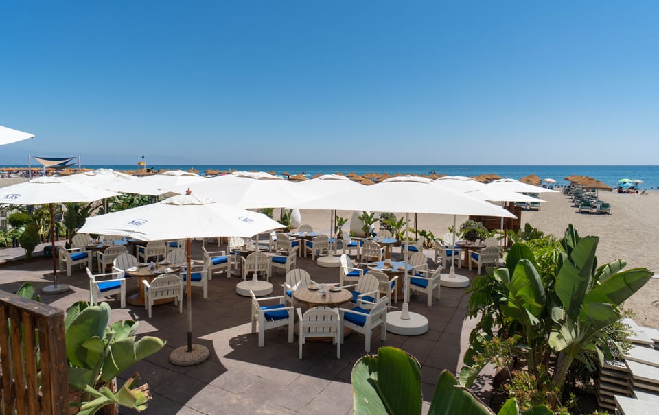 Breakfast and dinner served, beach views 