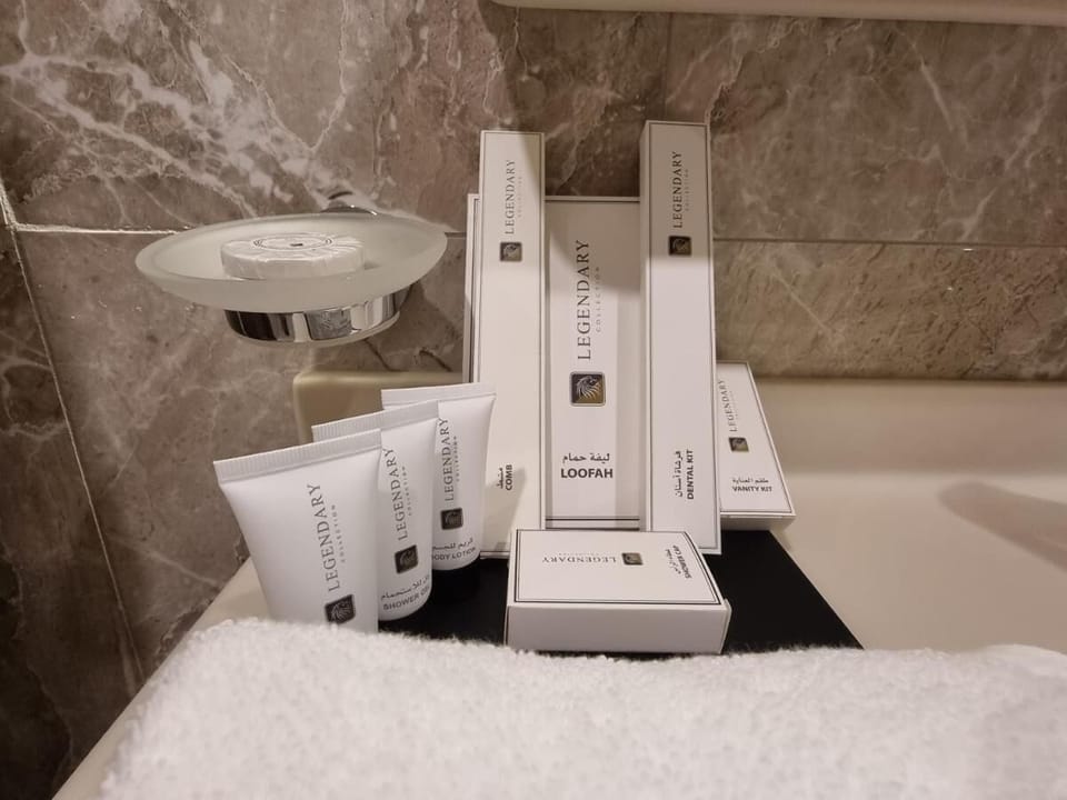 Towels, soap, shampoo, toilet paper