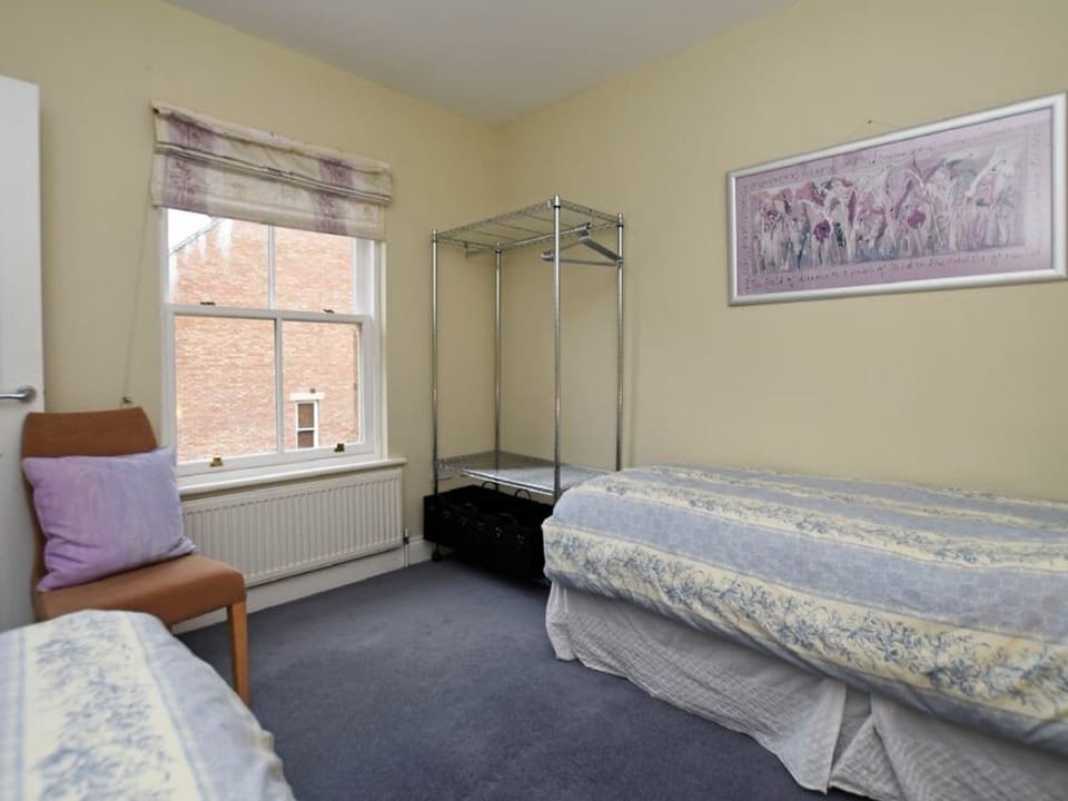 3 bedrooms, individually decorated, individually furnished, free WiFi