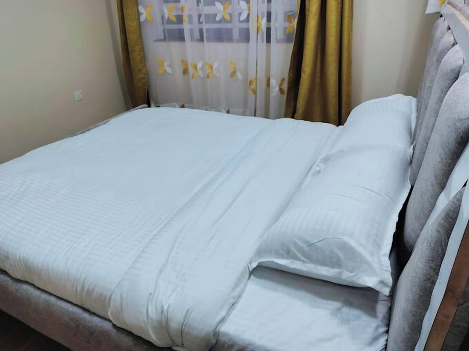 Family Villa, Balcony, Garden View | 3 bedrooms, individually decorated, individually furnished, free WiFi