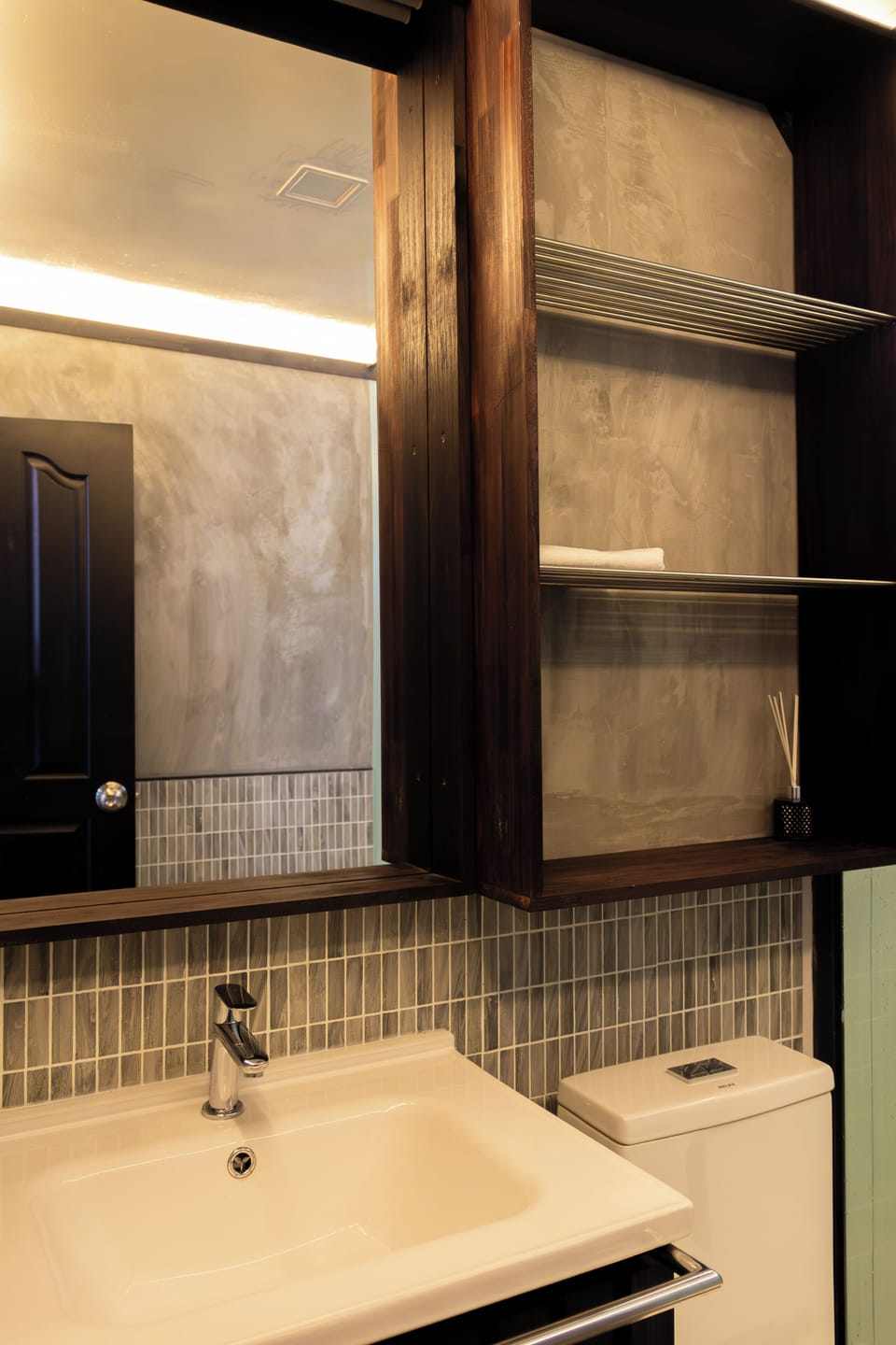 Deluxe Double or Twin Room, Balcony, Pool View | In-room safe, desk, laptop workspace, blackout drapes