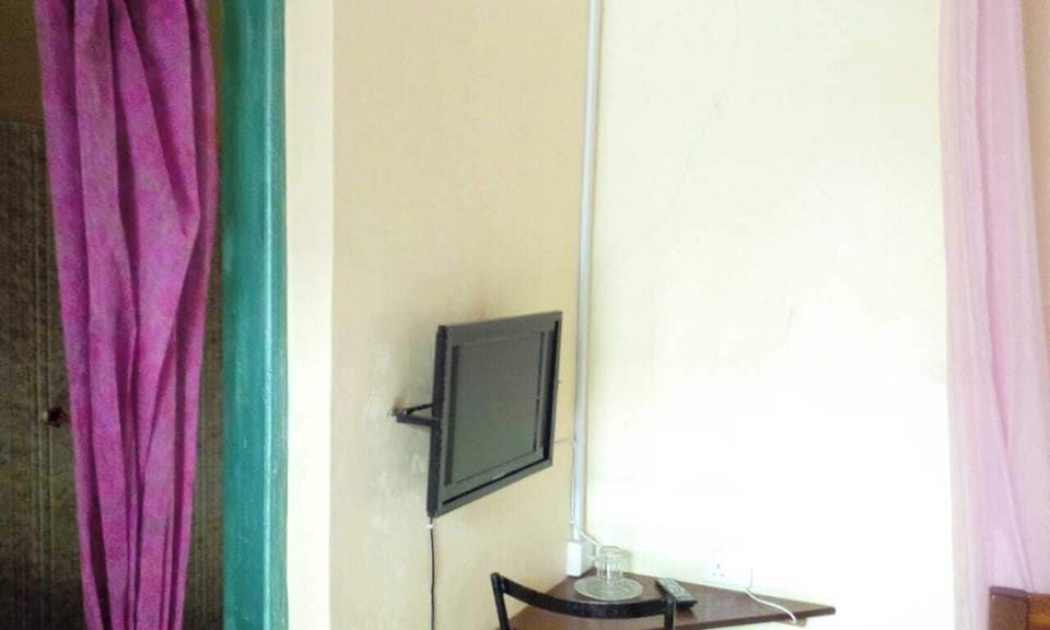 Deluxe Double Room | Individually decorated, individually furnished, free WiFi, bed sheets