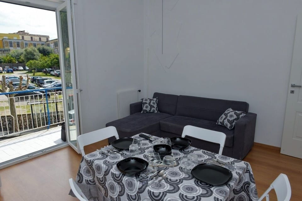 City Apartment, Mountain View | Living area | 42-inch flat-screen TV with digital channels