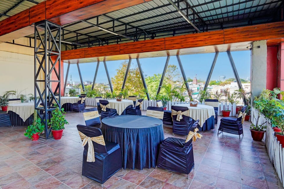 House | Outdoor dining