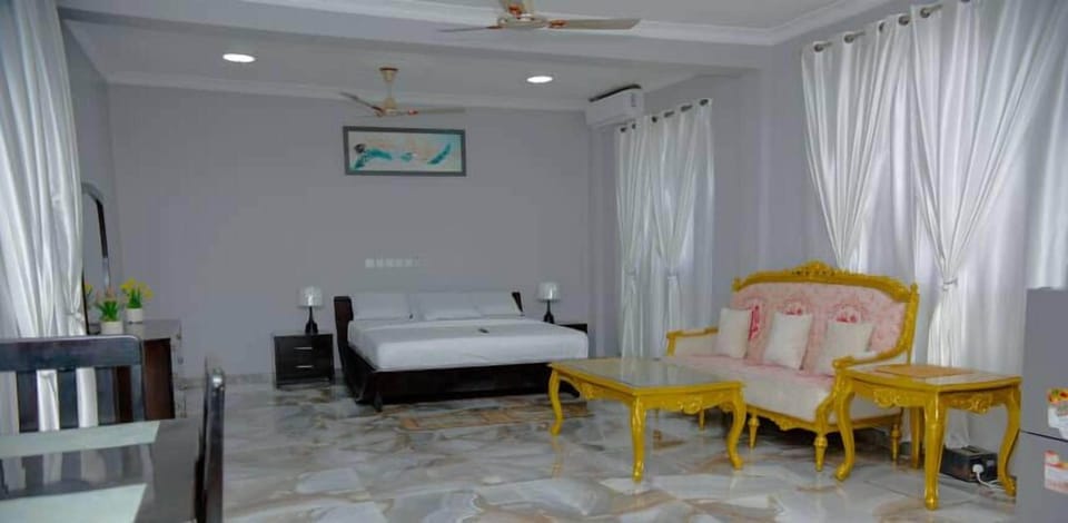 Deluxe Double Room | Private kitchen
