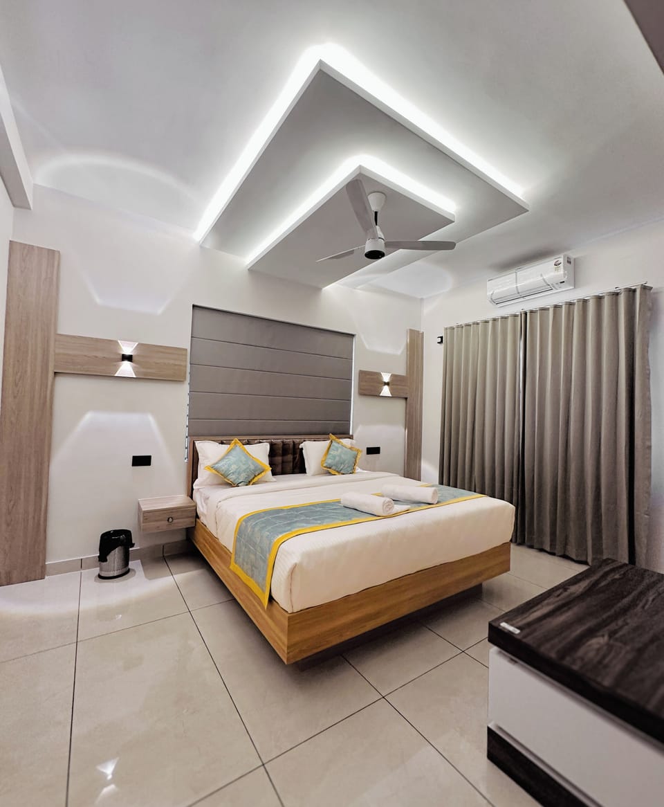 Deluxe Double Room, City View | Free WiFi