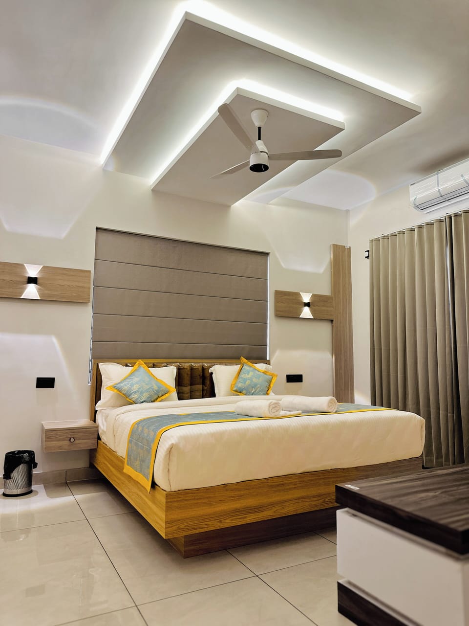 Deluxe Double Room, City View | Free WiFi