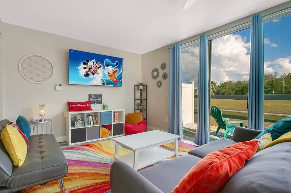 Townhome, Multiple Beds, Patio (Daisy’s Luxury Retreat) | Living area | 42-inch flat-screen TV with digital channels