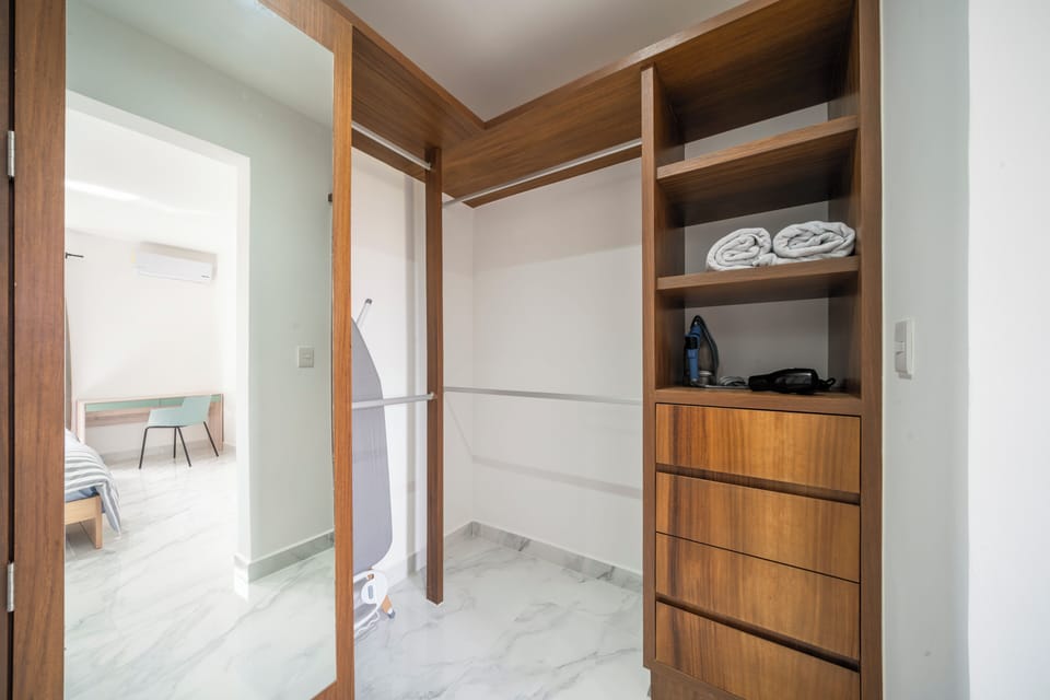 Apartment, 3 Bedrooms, Balcony | 3 bedrooms, blackout drapes, iron/ironing board, free WiFi