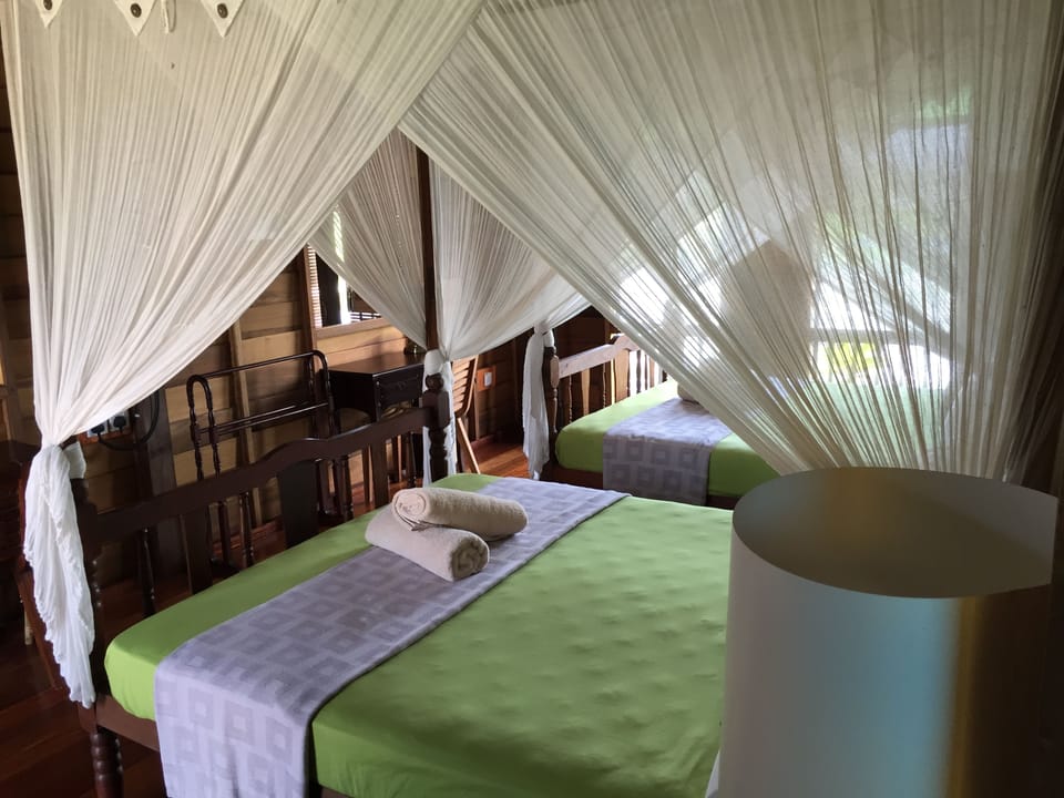 Anjung Chalet B1