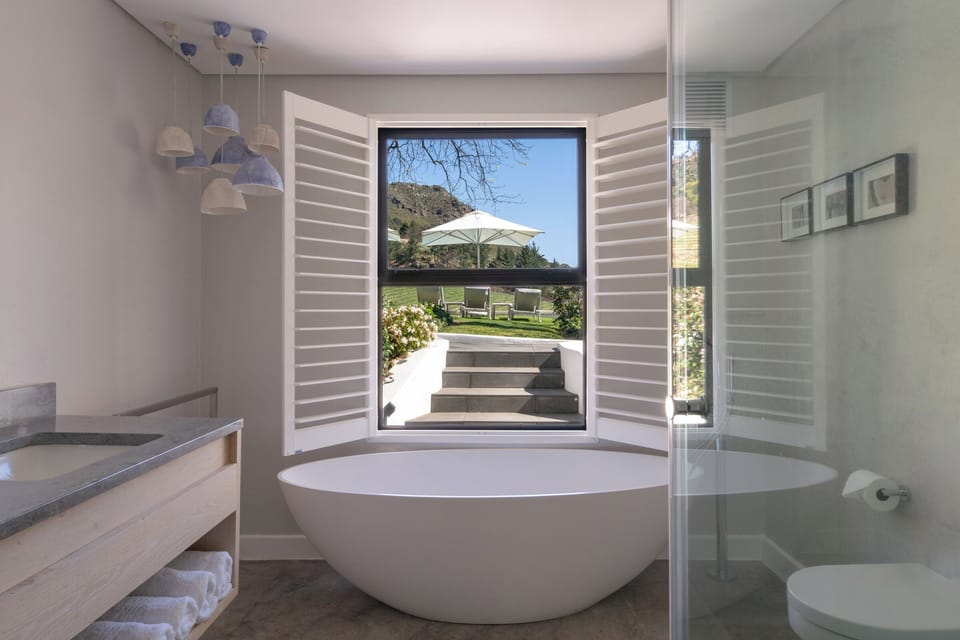 Room (Manor House) | Bathroom | Separate tub and shower, designer toiletries, hair dryer, slippers