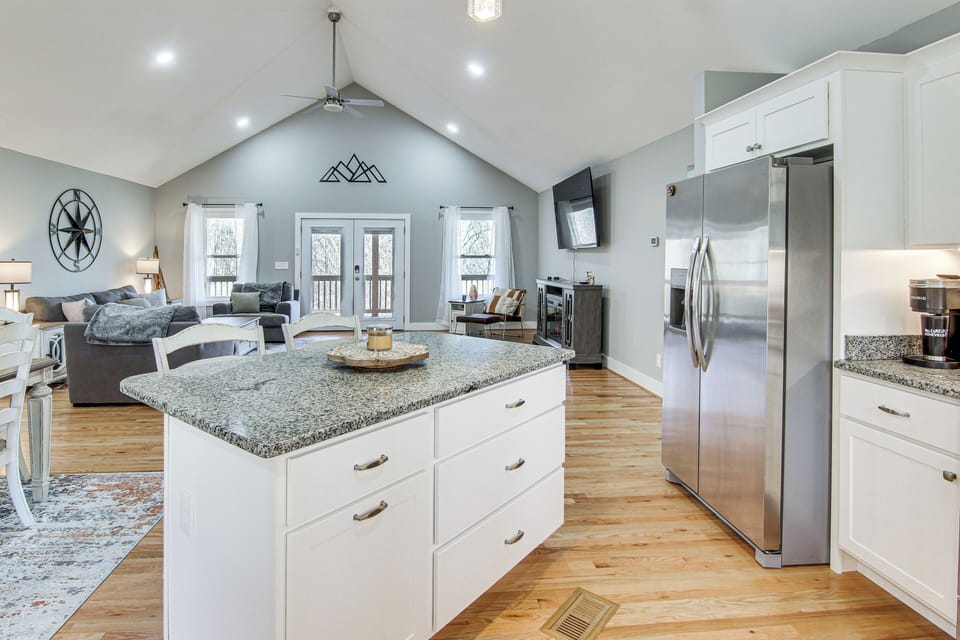 House (3 Bedrooms) | Interior