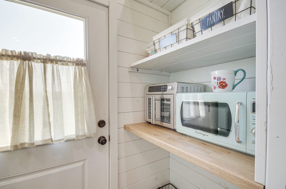 House (1 Bedroom) | Interior