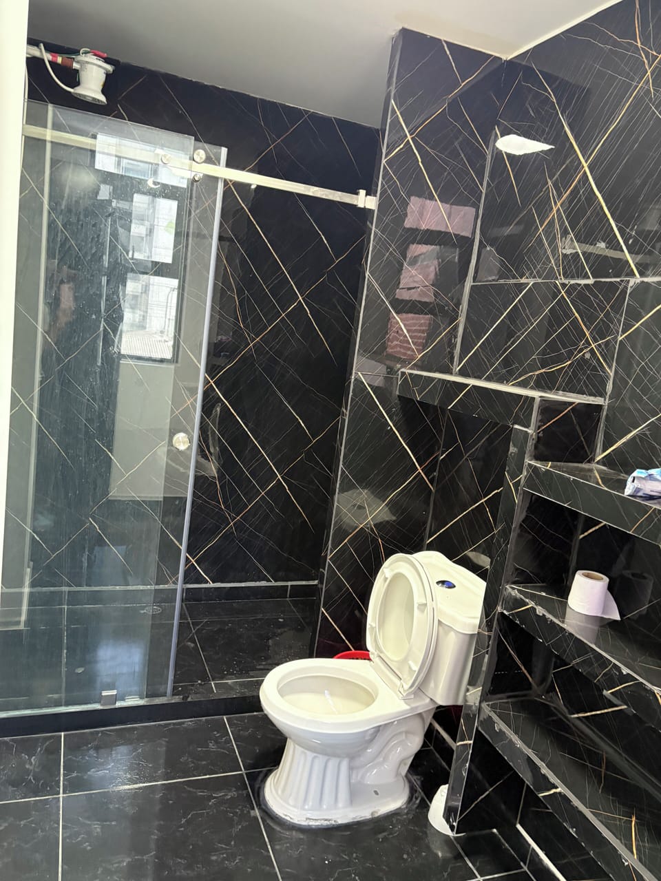 Suite, Balcony, City View | Bathroom