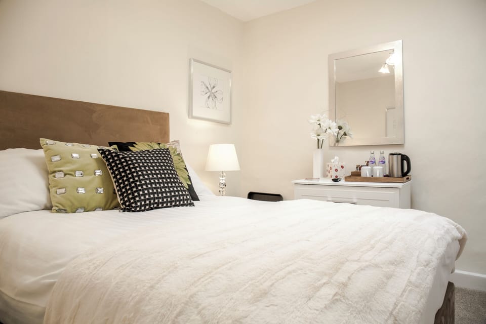 Double Room | Free WiFi