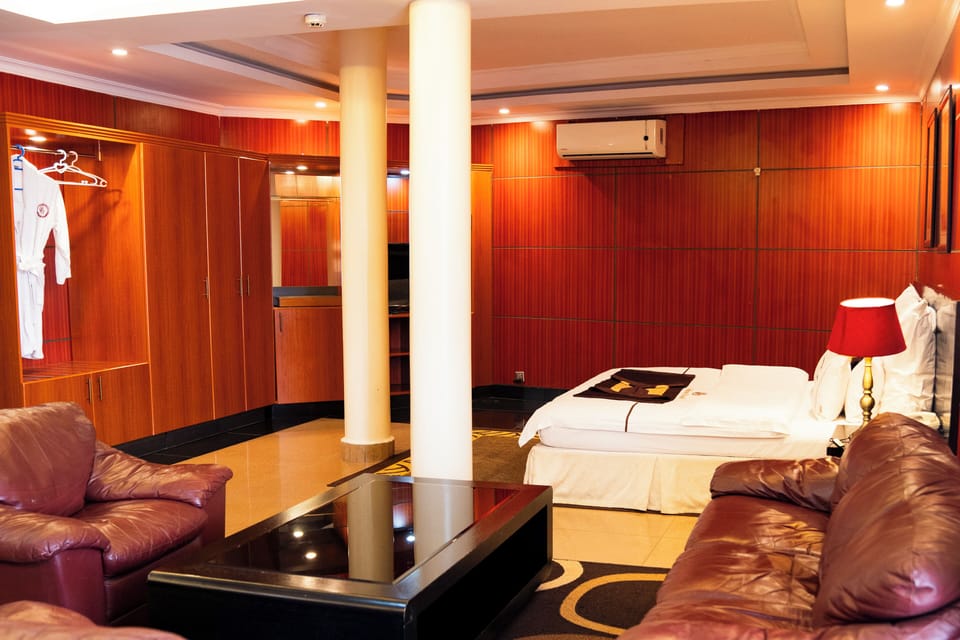 In-room safe, desk, laptop workspace, blackout drapes