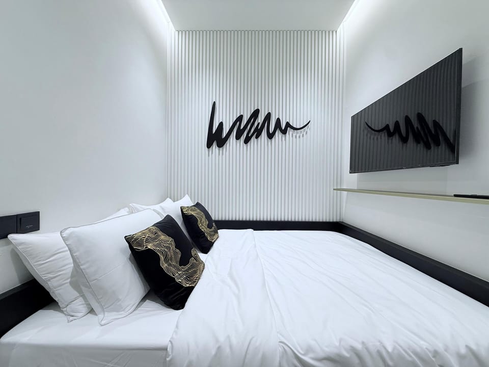 Economy Double Room | Desk, laptop workspace, WiFi (free)