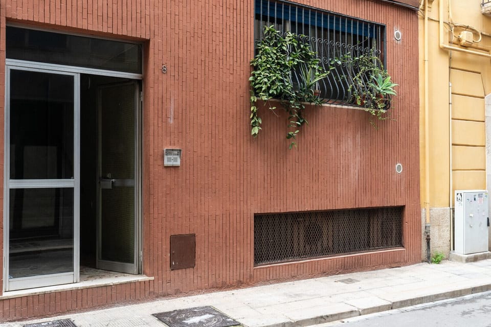 House | 1 bedroom