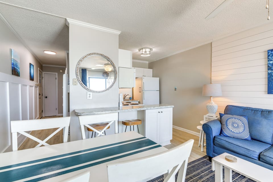 Apartment (1 Bedroom) | Interior
