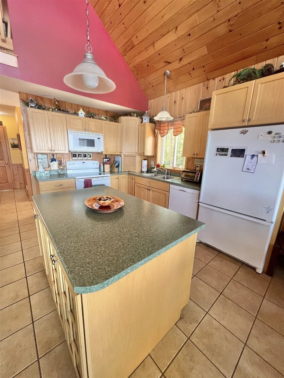 Villa, 3 Bedrooms | Private kitchen | Coffee/tea maker