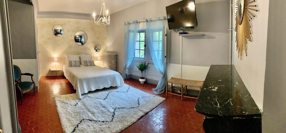 Family Apartment, 1 Bedroom | Iron/ironing board, free WiFi, bed sheets
