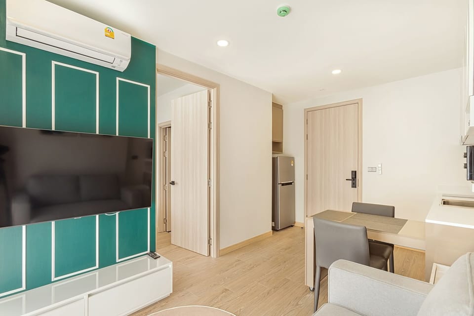 Standard Apartment, Balcony, Courtyard View | 1 bedroom, in-room safe, free WiFi