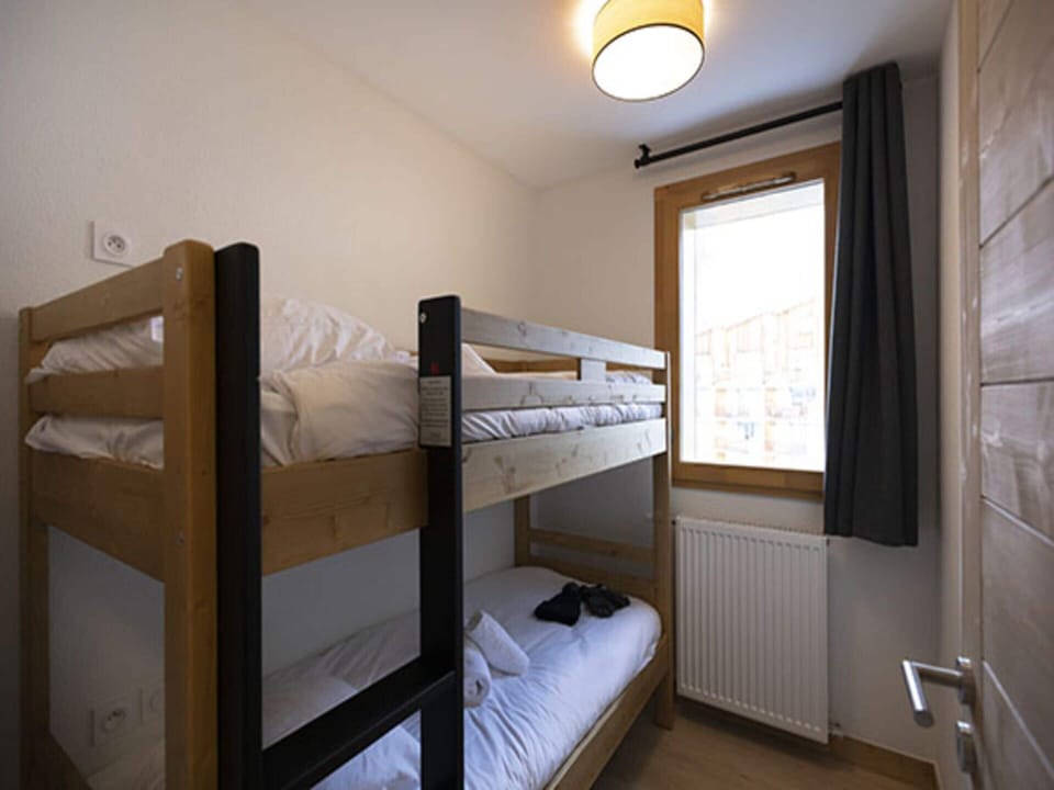 Apartment | 3 bedrooms, bed sheets