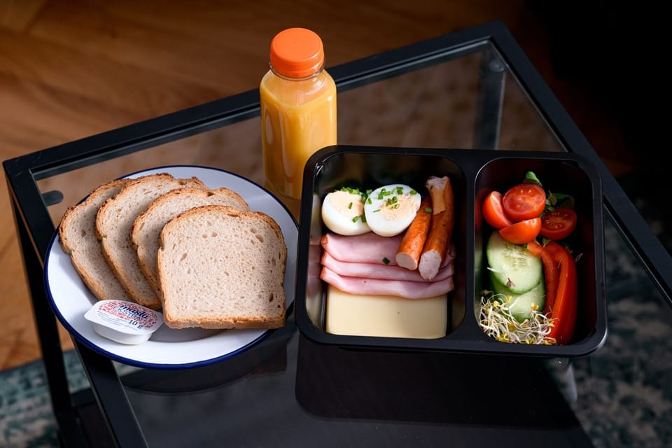 Breakfast meal