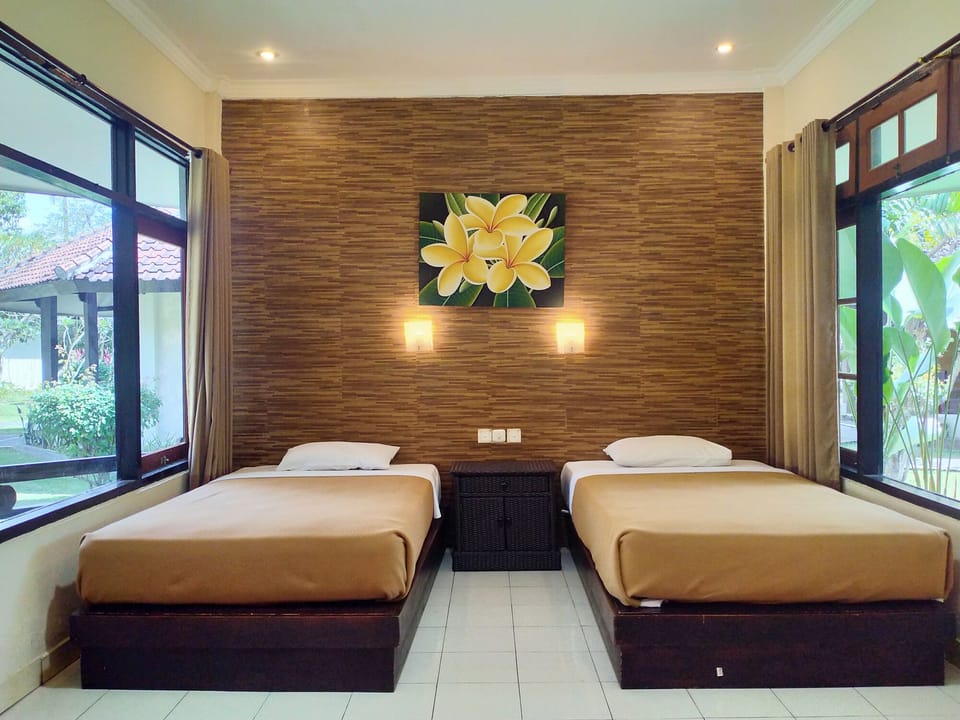 Superior Twin Room, 2 Twin Beds, Balcony, Garden View | Soundproofing, WiFi (free)