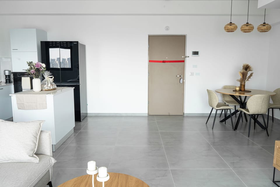 Apartment, 4 Bedrooms, Air conditioning, Ocean View | Private kitchen | Electric kettle