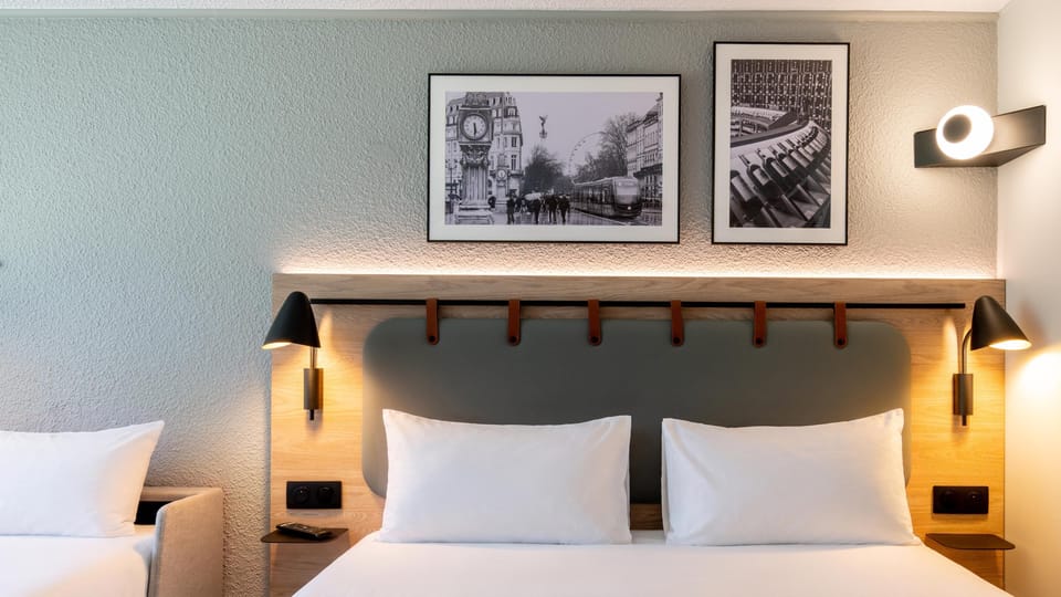 Superior Room, 1 Queen Bed with Sofa bed | Premium bedding, desk, blackout drapes, iron/ironing board (on request)
