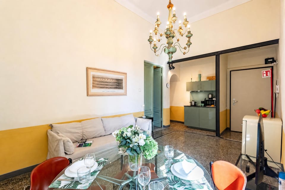 Family Apartment, 3 Bedrooms, Microwave (Precious Apartment Genova Historic) | Living area