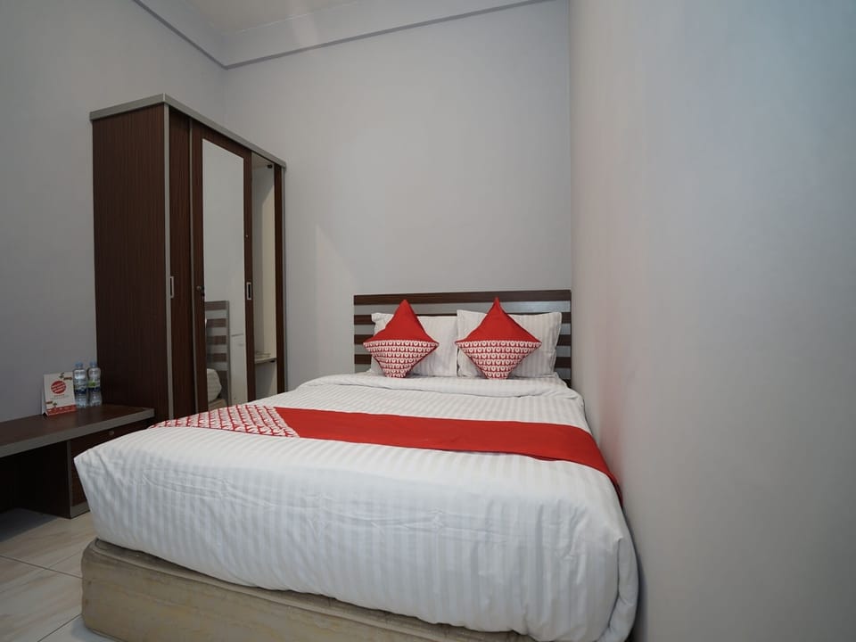 Deluxe Double Room | WiFi (free), bed sheets
