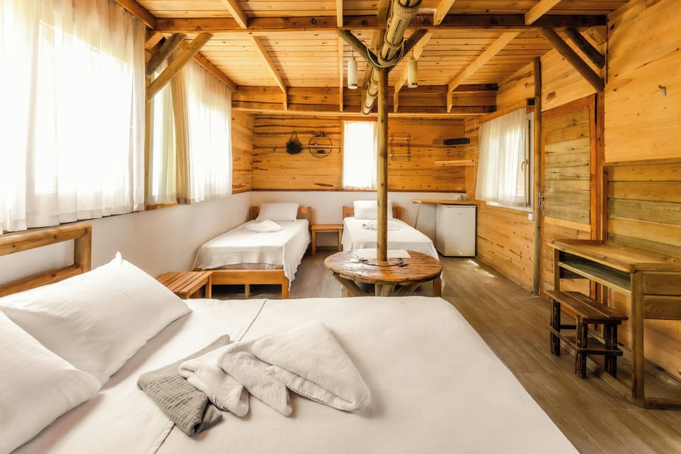 Family Bungalow, Multiple Beds | WiFi (free)