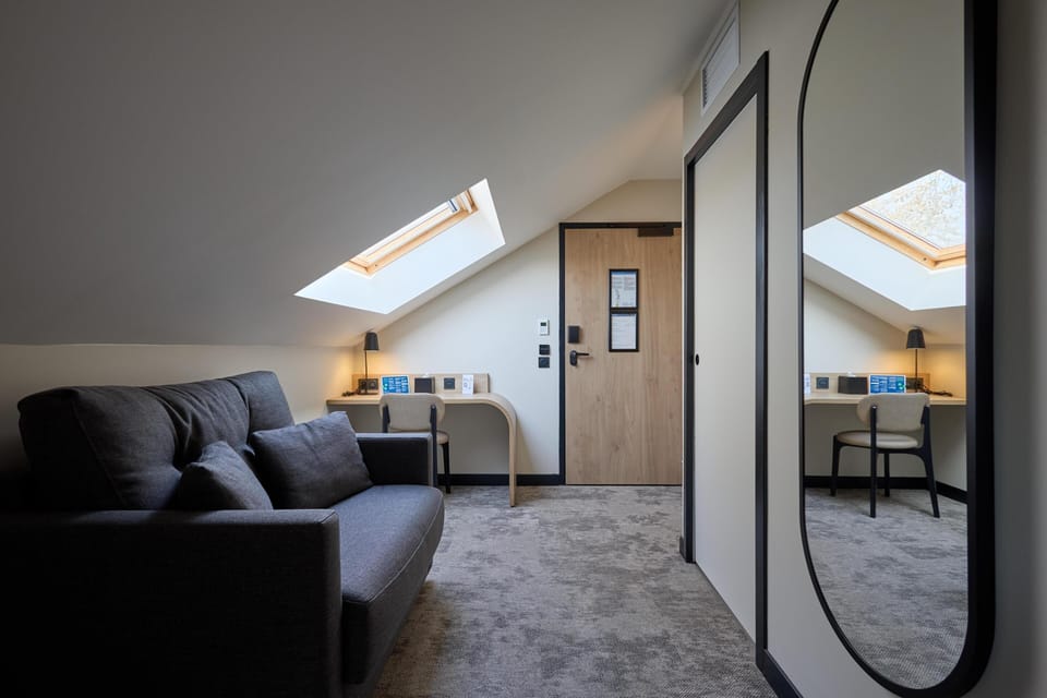 Superior Room, 1 King Bed with Sofa bed | Desk, iron/ironing board, free WiFi, bed sheets